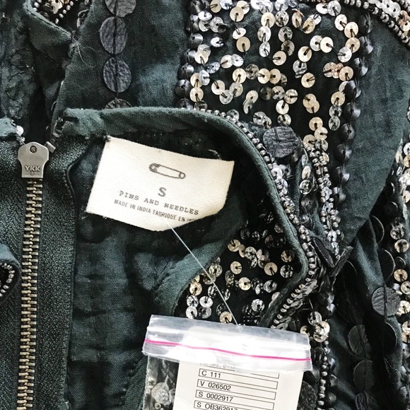 Pins & Needles Shimmer Sequin Top - Picture 5 of 5